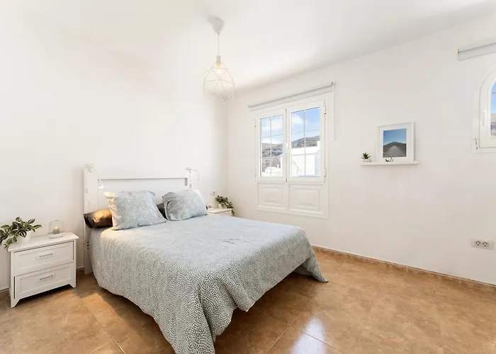 Apartamento Acogedor Duplex Con Terraza Privada En Orzola